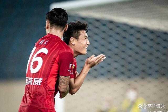 包含强强对话，浓烈对抗成为焦点的词条