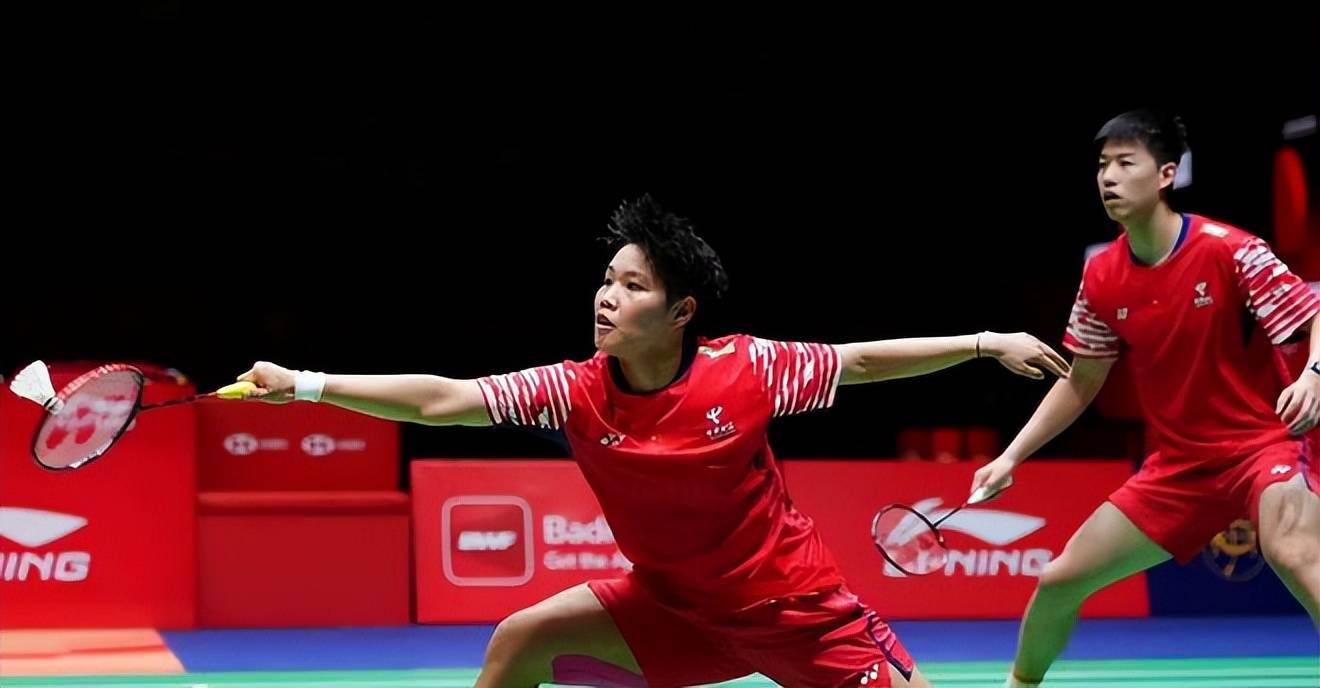 包含韩国羽毛球队力克日本羽毛球队，林丹制霸全场的词条