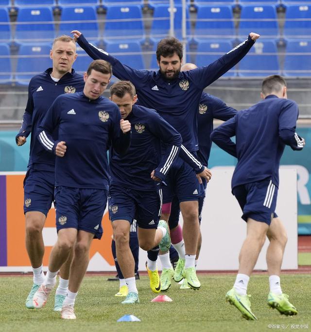 包含爱尔兰与斯洛文尼亚战平，欧洲杯预选赛局势激烈的词条