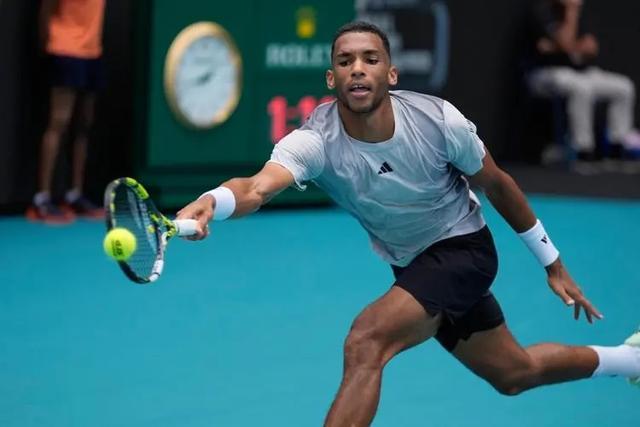 塞尔维亚势不可挡，成功跻身欧锦赛的简单介绍