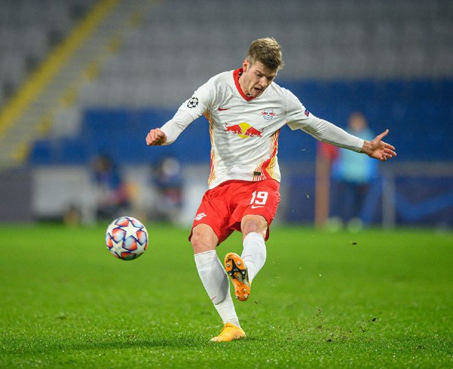 关于雷根斯堡客场绝杀对手，士气高昂的信息