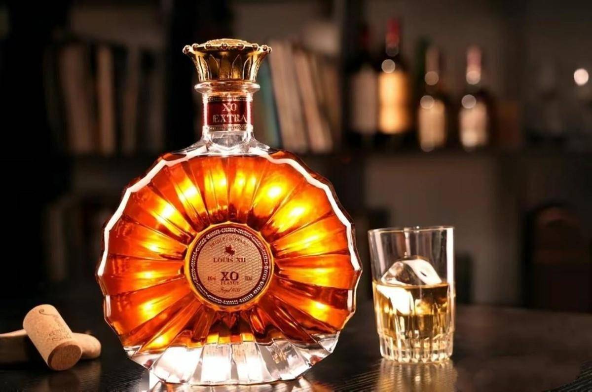 葡萄酒队惊险获胜，战胜富翁杯对手的简单介绍