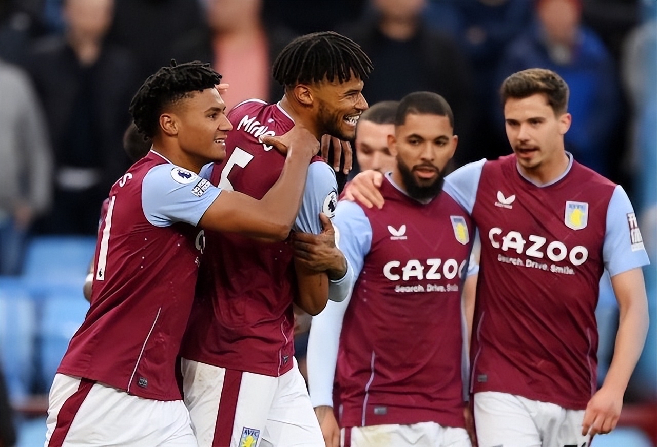 关于南安普顿挑战布莱顿，保级热门对决的信息