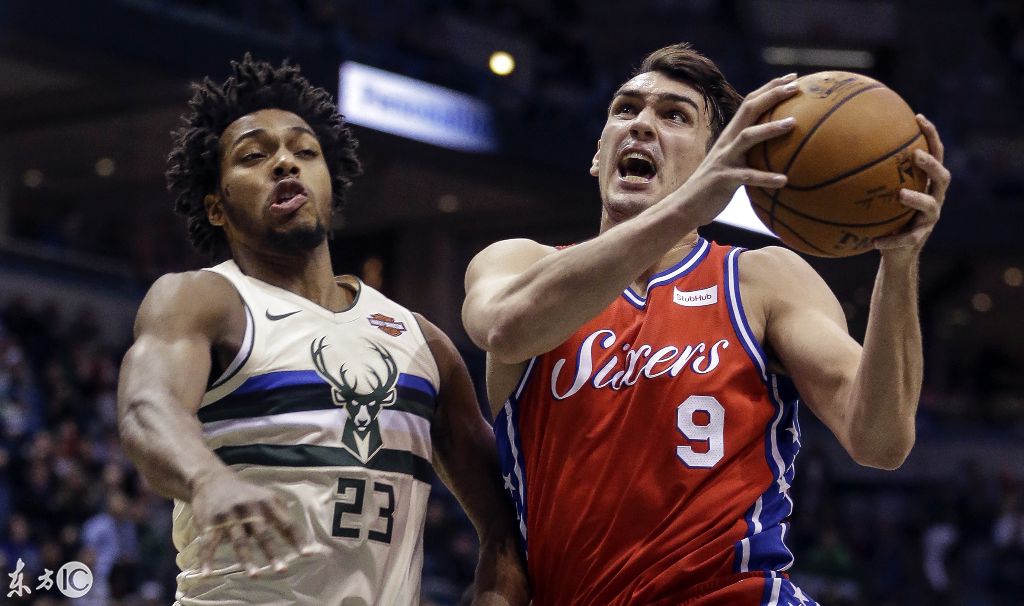 包含魔术绝杀雄鹿！福尔尼埃率队拿下重要胜利提升排名的词条