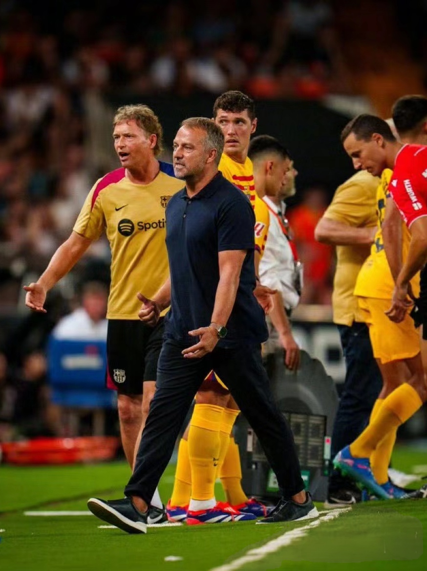 包含弗赖堡面对强敌顽强抵抗，球队展现士气的词条