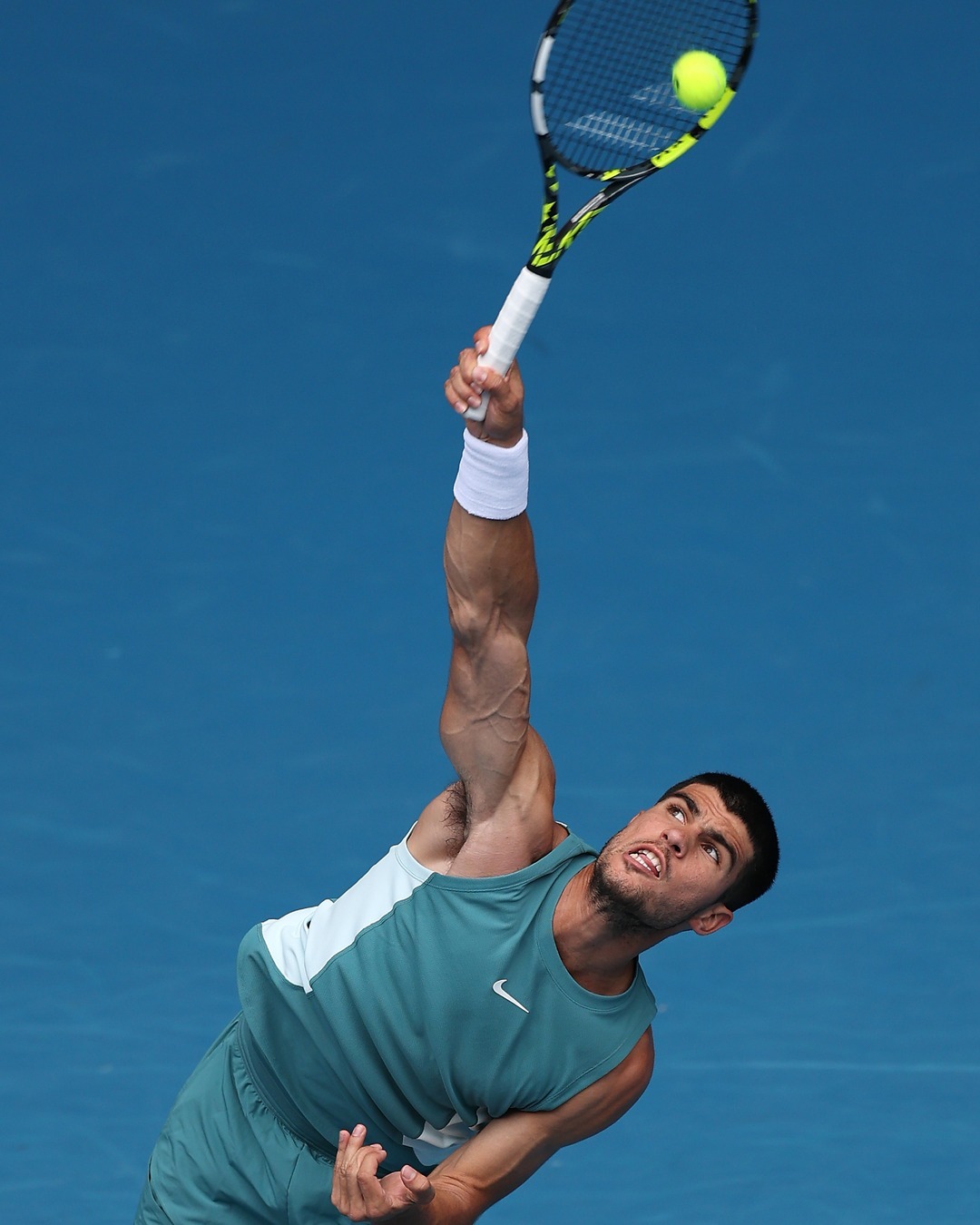 ATP总决赛轻取澳网,阿尔卡拉斯带队取胜 ATP总决赛轻取澳网,阿尔卡拉斯带队取胜