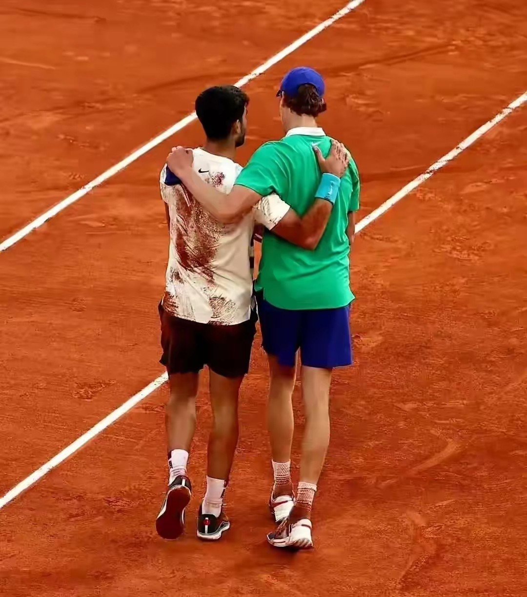 拉沃尔杯鏖战ATP总决赛,辛纳统治全场的简单介绍 拉沃尔杯鏖战ATP总决赛,辛纳统治全场的简单介绍