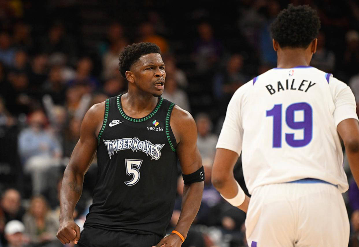 关于马刺险胜快船，晋级形势一片明朗的信息