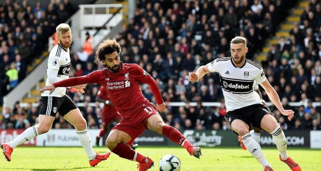 包含尼姆遭受连败，保级形势岌岌可危的词条