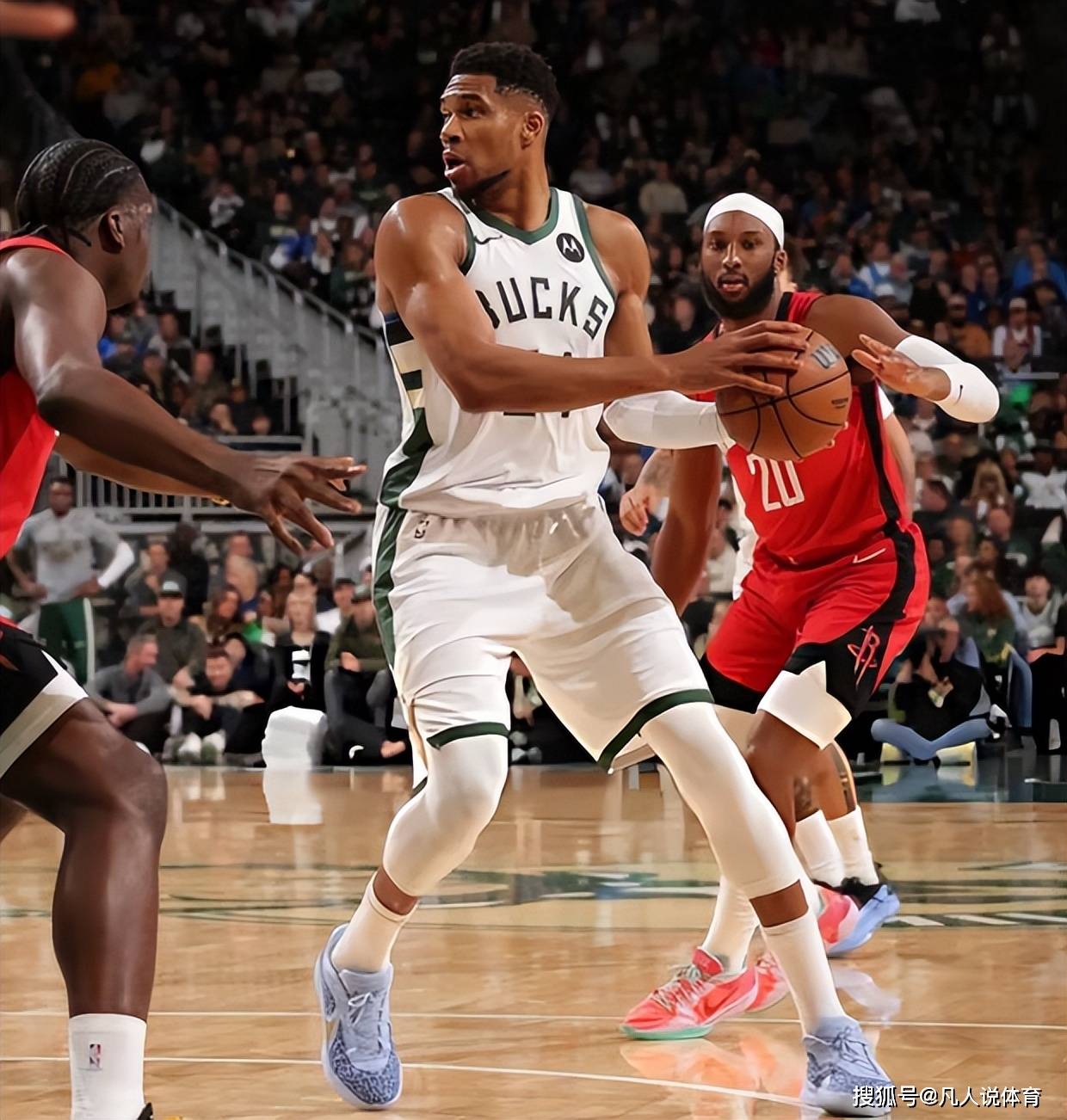 波兰男篮碾压篮网B队，字母哥统治全场的简单介绍