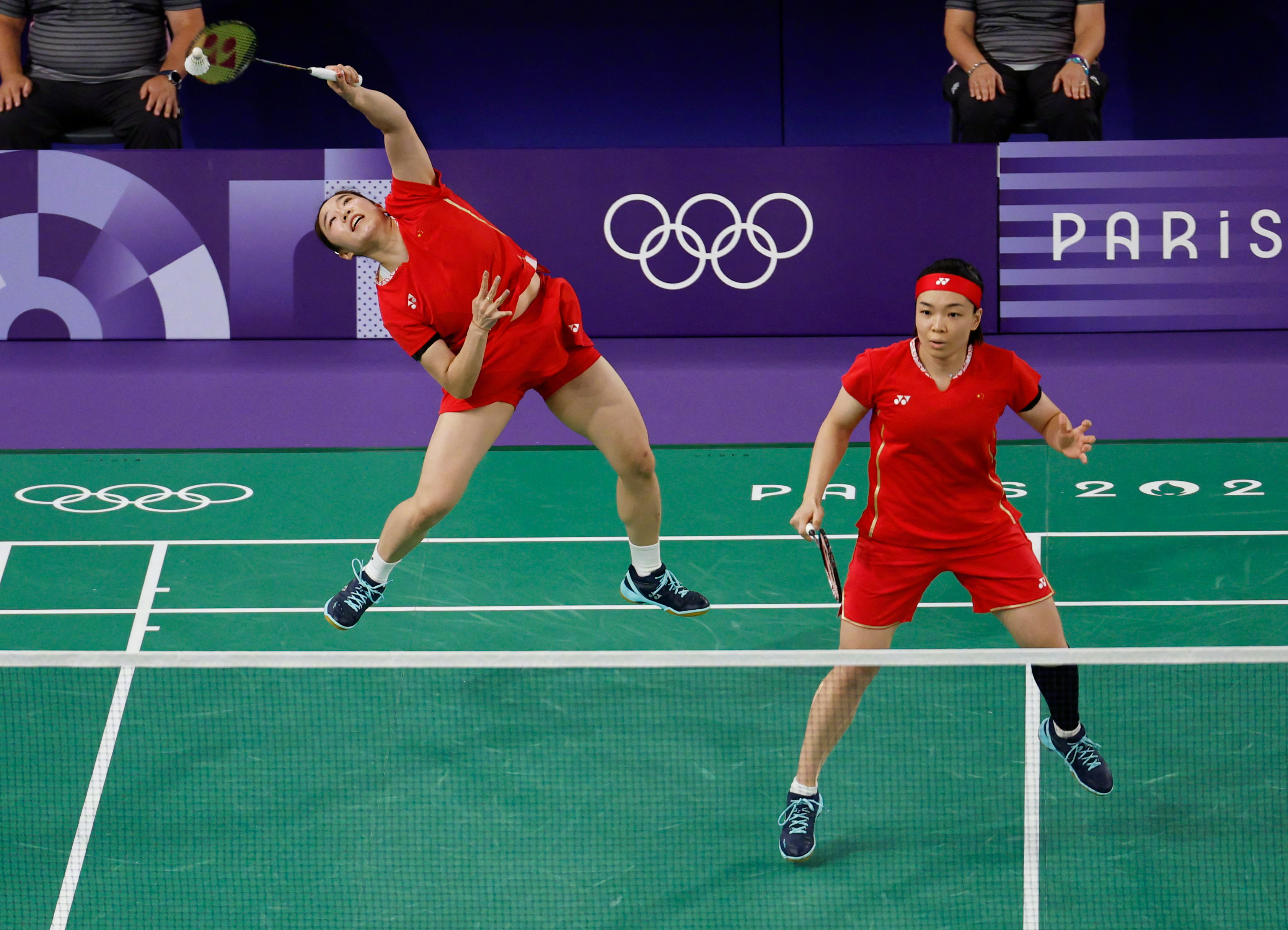 法国羽毛球队完胜泰国羽毛球队，林丹完成帽子戏法的简单介绍