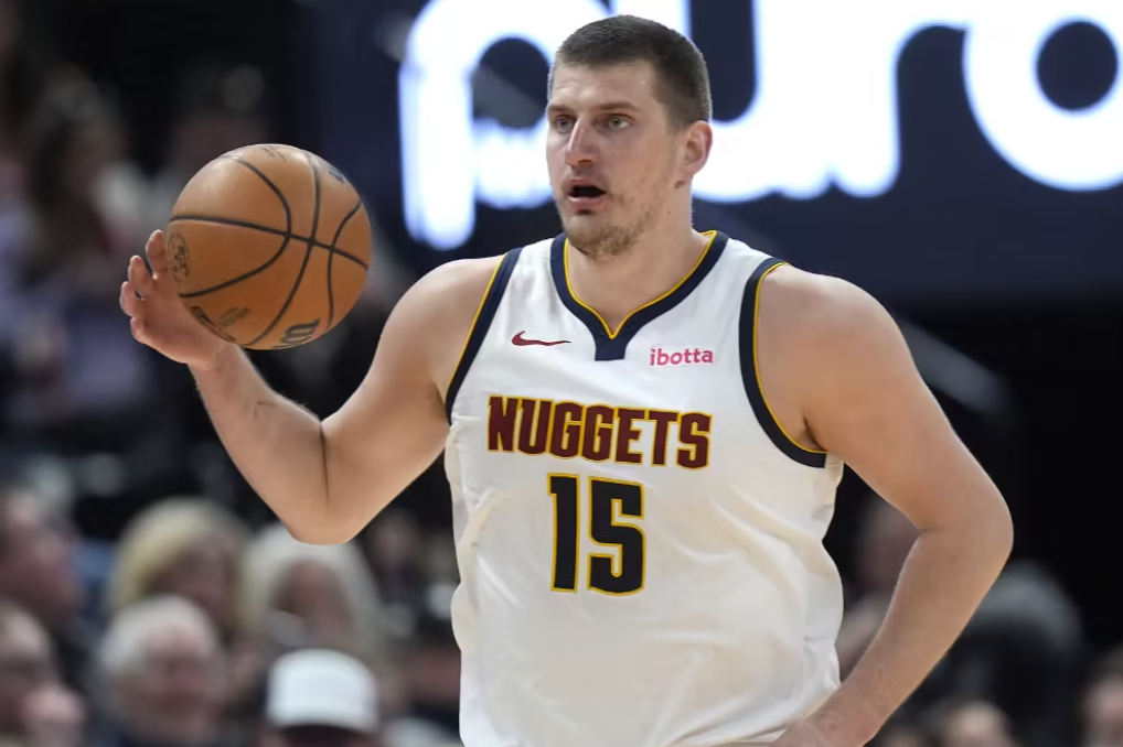 篮网横扫国王,约基奇刷新纪录 篮网横扫国王,约基奇刷新纪录