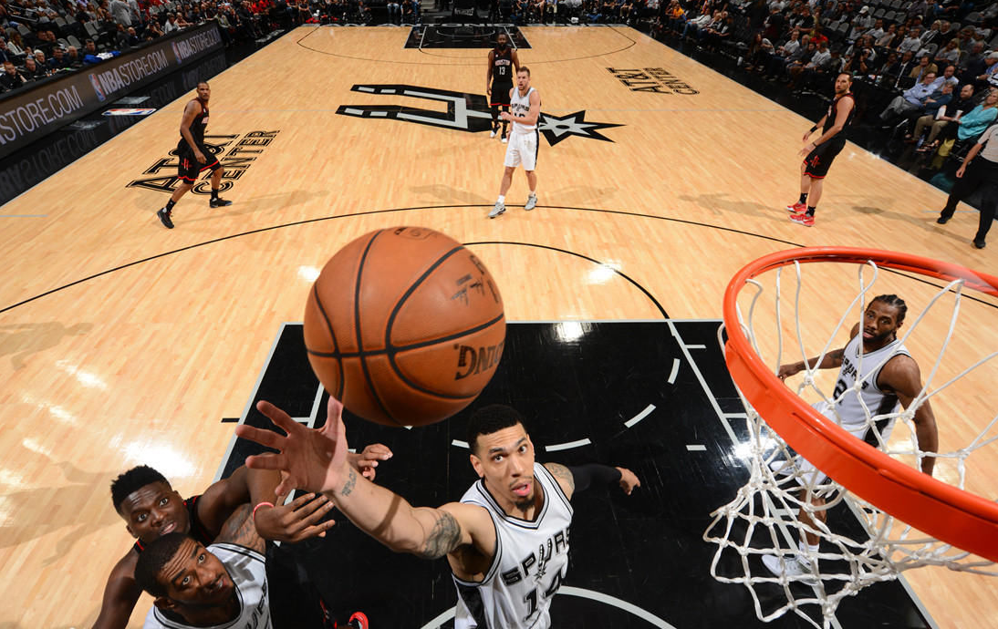 关于美国男篮爆冷灰熊,丹尼·格林关键制胜的信息 关于美国男篮爆冷灰熊,丹尼·格林关键制胜的信息