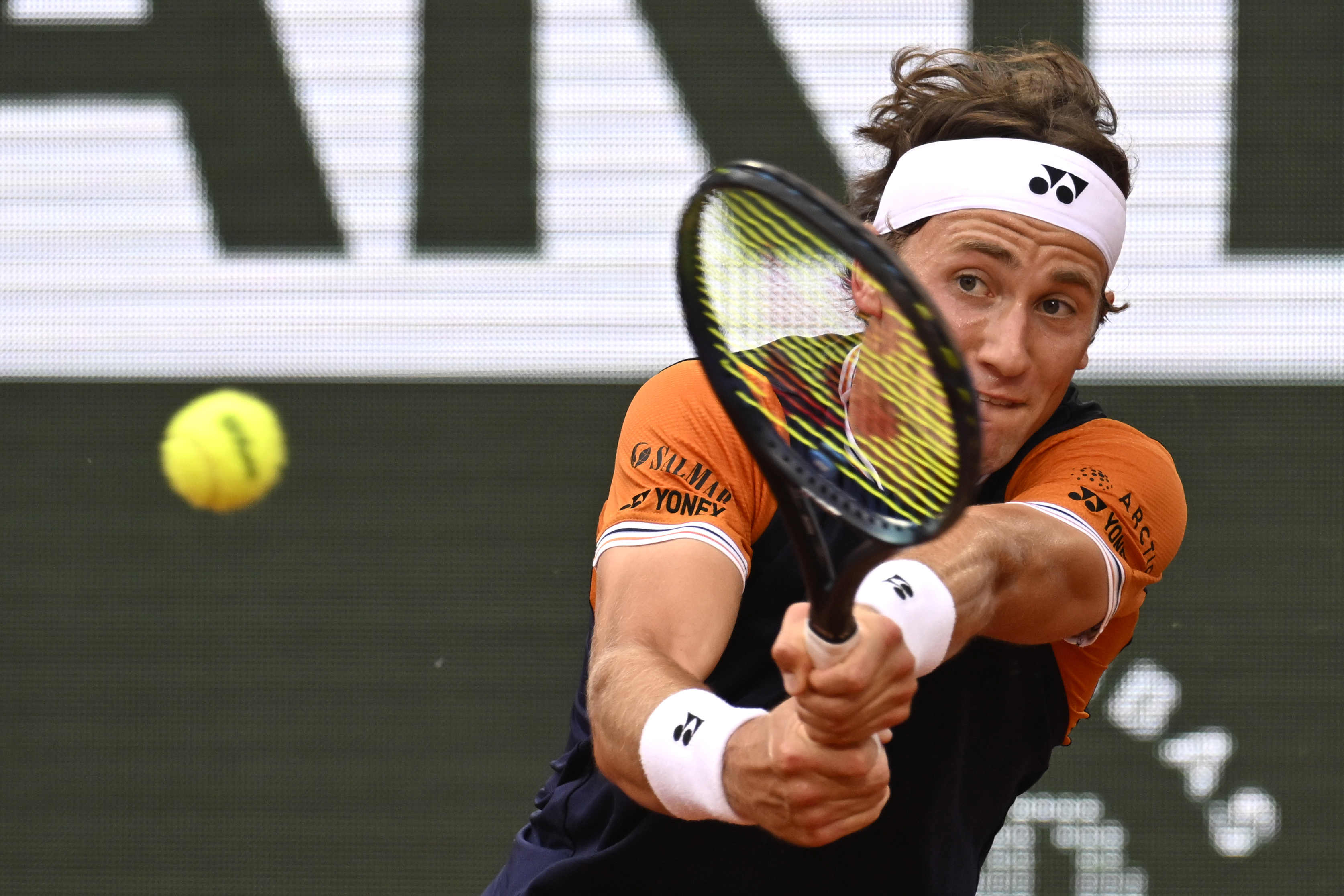 关于法网轻取拉沃尔杯，鲁德惊艳四座的信息