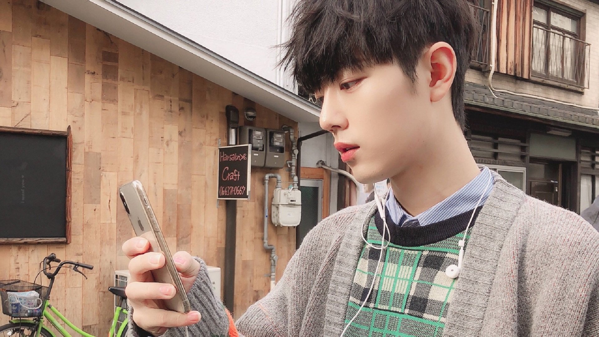 绿军铁蹄踏破凤凰城，NBA季后赛焦点战中的绝对制霸