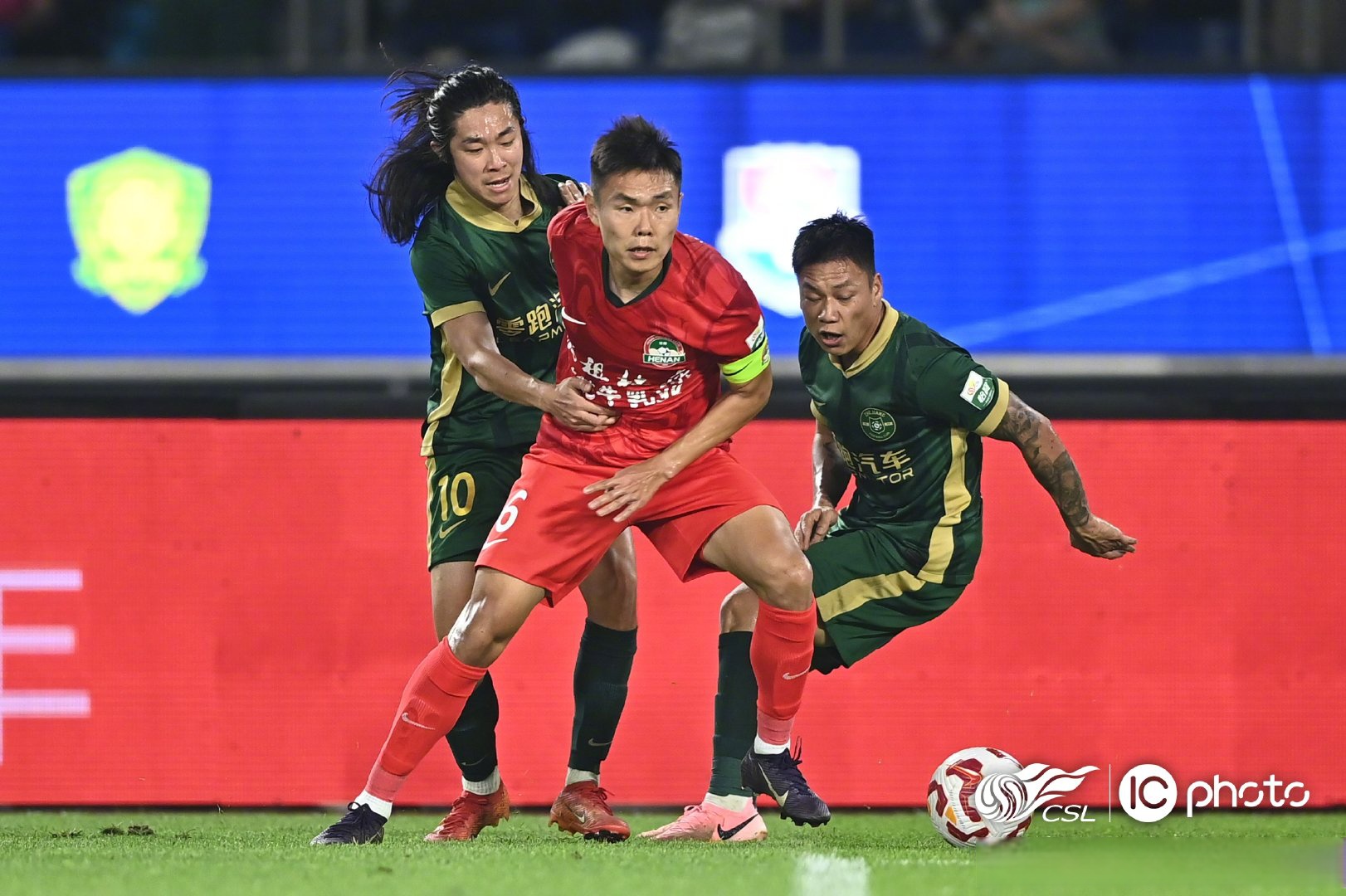 球队战术调整取得成效，连胜归来